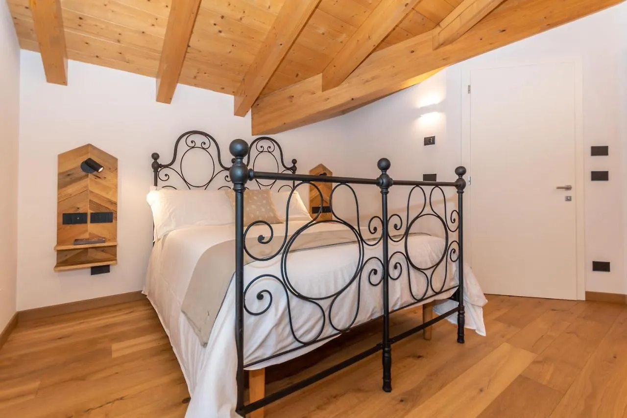 B&B El Lares - B&B L'Avez Canale dʼAgordo Bed and Breakfast